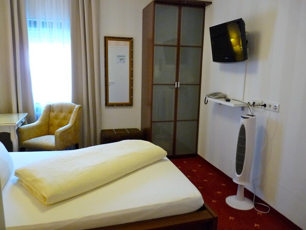 Hotel Geissler Estugarda Exterior foto